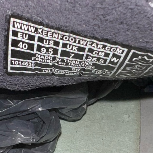 Keen Uneek Water Sandals - Picture 11 of 12